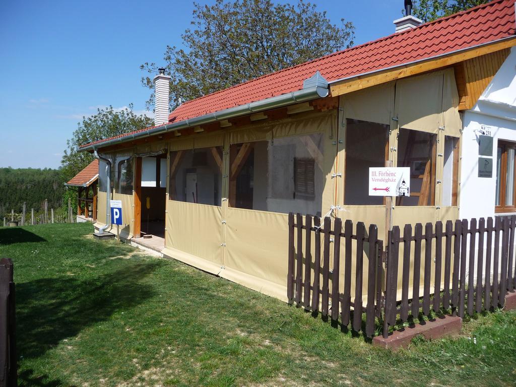 Foerhenc Wine House & Guesthouses I-Ii-Iii نايغكانيشا المظهر الخارجي الصورة
